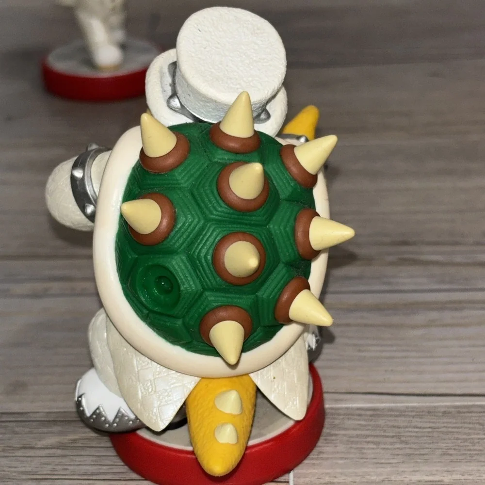 Nintendo Mario Amiibo Figurines Set Of 3 Mario Princess Peach Bowser Wedding